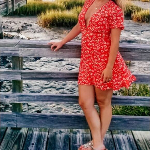 ✨ Garden Explorer Red Floral Print Mini Dress✨ - Picture 12 of 12